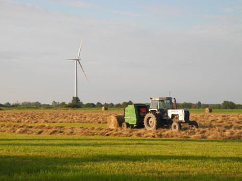 turbine-and-tractor
