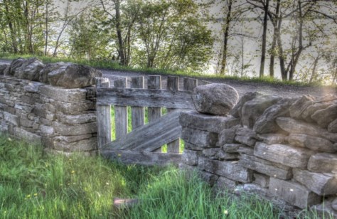 amherst-island-stone-walls-3-640x480